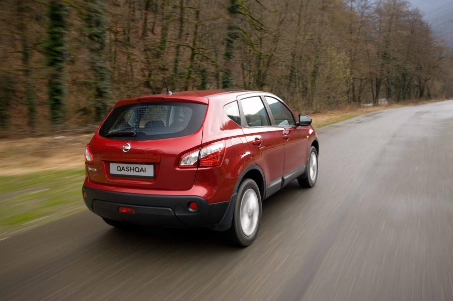  Nissan Qashqai 2010 года  (фото 112 из 204)